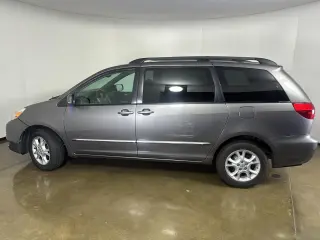 2005 Toyota Sienna