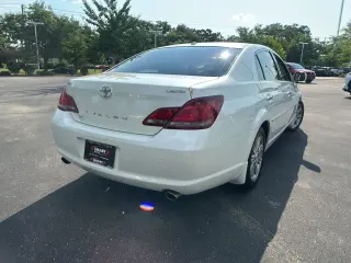 2010 Toyota Avalon