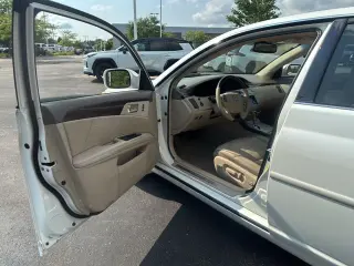 2010 Toyota Avalon