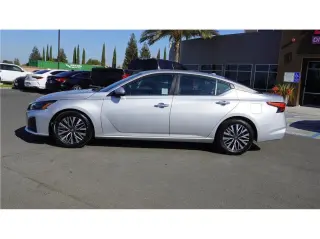 2023 Nissan Altima