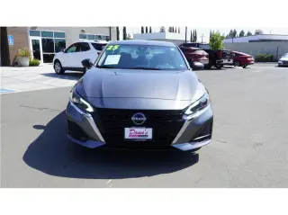 2025 Nissan Altima