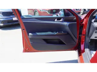 2023 Kia K5