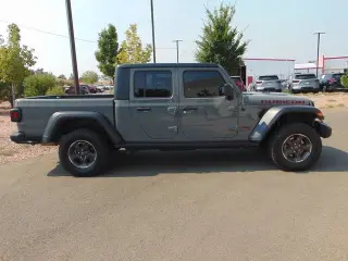 2022 Jeep Gladiator