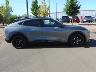 2023 Ford Mustang Mach-E