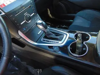 2016 Ford Edge