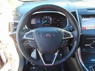 2016 Ford Edge