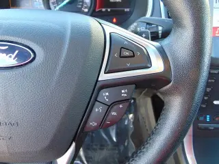 2016 Ford Edge