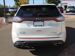 2016 Ford Edge