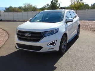 2016 Ford Edge
