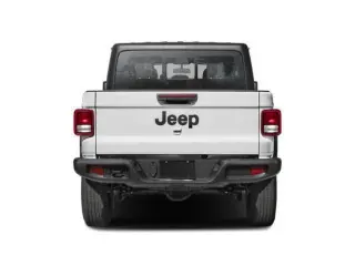 2025 Jeep Gladiator