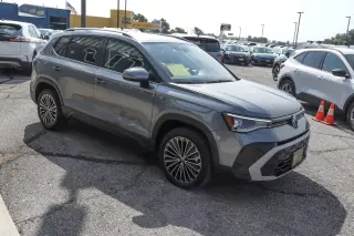 2025 Volkswagen Taos