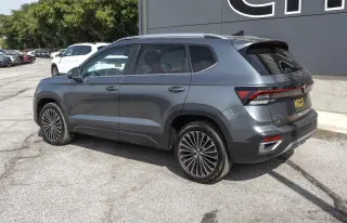 2025 Volkswagen Taos