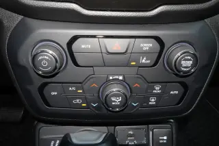 2023 Jeep Renegade