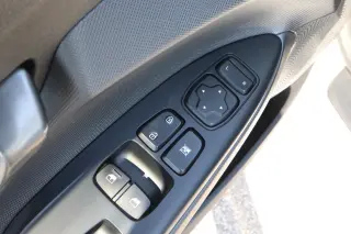 2019 Hyundai Veloster