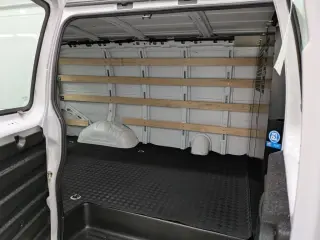 2025 GMC Savana 2500