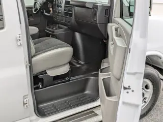 2025 GMC Savana 2500