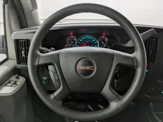 2025 GMC Savana 2500