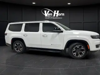 2023 Jeep Wagoneer