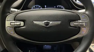 2025 Genesis GV70