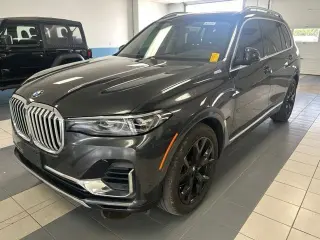 2022 BMW X7