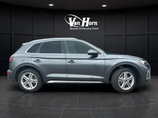 2022 Audi Q5 e