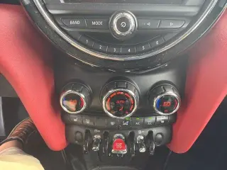 2016 MINI Cooper
