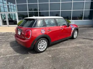 2016 MINI Cooper