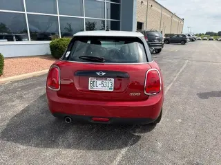 2016 MINI Cooper