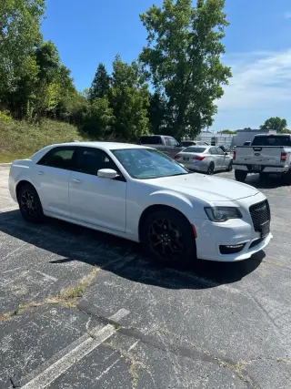 2022 Chrysler 300