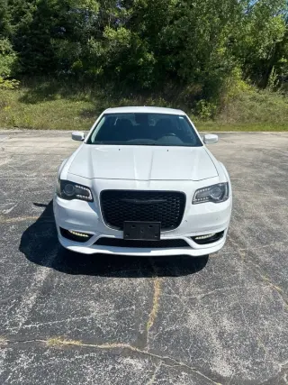 2022 Chrysler 300