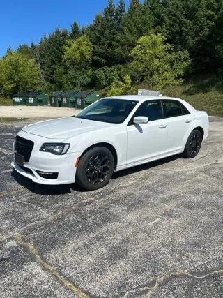 2022 Chrysler 300