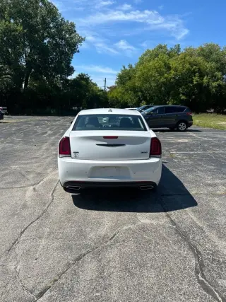2022 Chrysler 300