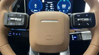 2025 Hyundai Santa Fe Hybrid