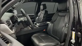 2022 Jeep Wagoneer