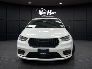 2024 Chrysler Pacifica Hybrid