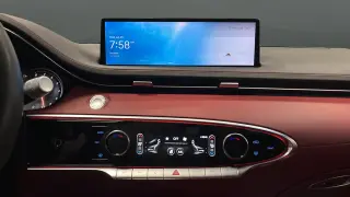 2024 Genesis GV70