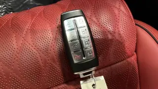 2024 Genesis GV70
