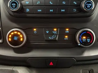 2025 Ford Transit-250