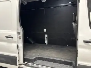 2025 Ford Transit-250