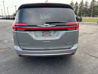 2021 Chrysler Pacifica Hybrid