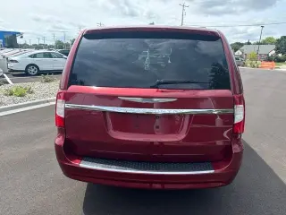 2016 Chrysler Town & Country