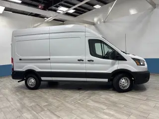 2025 Ford Transit-250