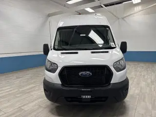 2025 Ford Transit-250