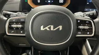 2025 Kia Carnival Hybrid