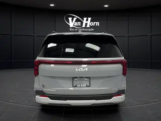 2025 Kia Carnival Hybrid