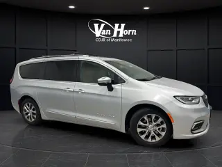 2023 Chrysler Pacifica Hybrid