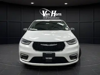 2023 Chrysler Pacifica Hybrid