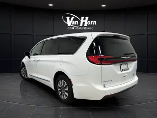 2023 Chrysler Pacifica Hybrid
