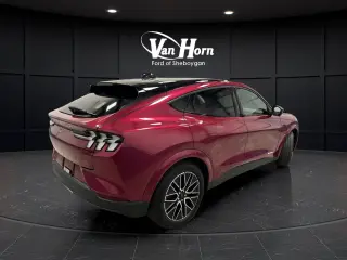 2025 Ford Mustang Mach-E