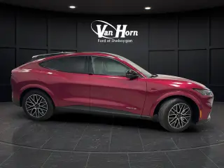 2025 Ford Mustang Mach-E